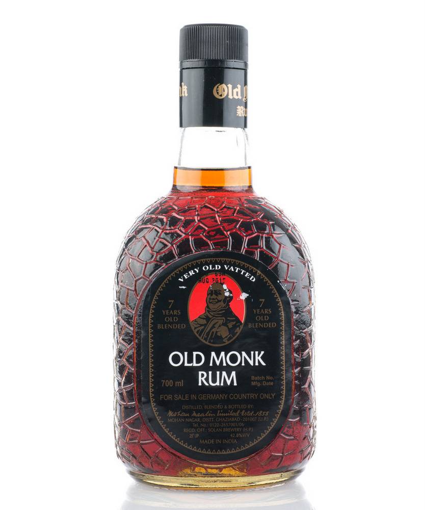 OLD MONK 7 YR RUM 750ML